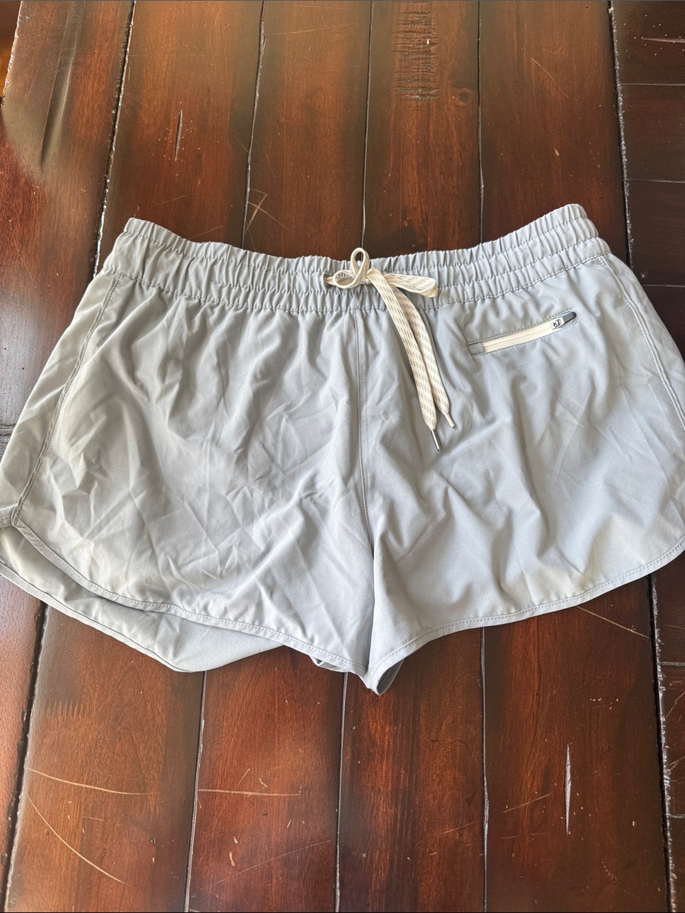 Vuori Light Gray Women's Athletic Shorts with Drawstring